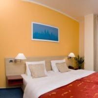Michael Hotel4