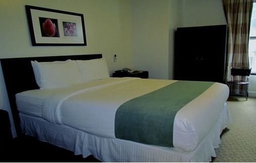 Hotel 913