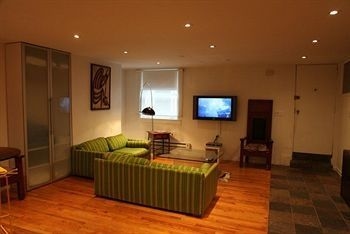 The Sylvan Guest House3