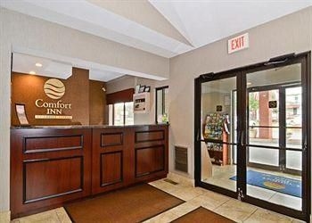 Comfort Inn0