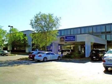 BEST WESTERN STERLING2
