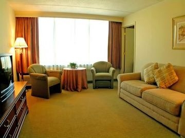 BEST WESTERN STERLING3