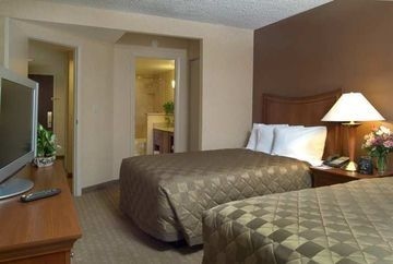 EMBASSY SUITES HOTEL CLEVELAND DOWNTOWN2