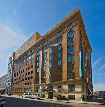 DOUBLETREE HOTEL DAYTON DOWNTOWN0