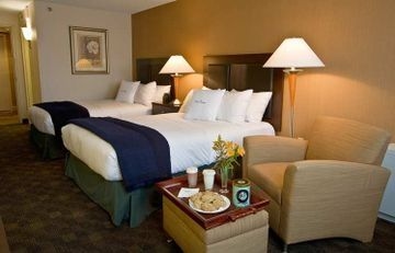 DOUBLETREE HOTEL DAYTON DOWNTOWN2