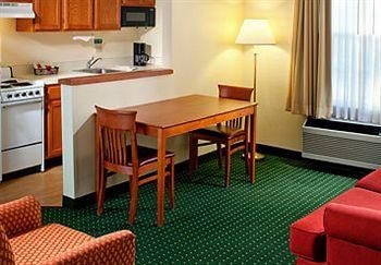 TownePlace Suites by Marriott Cincinnati Blue Ash2