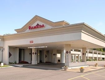 RAMADA HAZLETON2