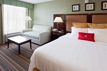 CROWNE PLAZA PHILADELPHIA-BUCK2