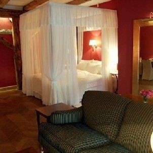 Three Sisters Hotel2