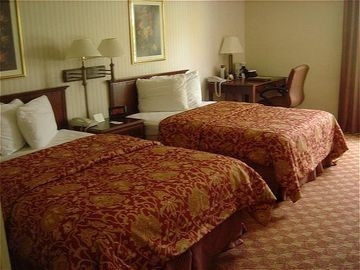 RAMADA PLAZA HOTEL MEMPHIS AIRPORT EAST4