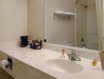 SUPER 8 MEMPHIS/AIRPORT/EAST3