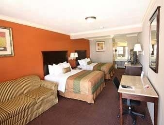 Ramada Limited - McAllen2