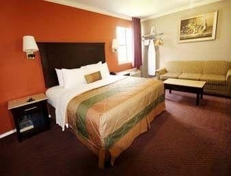 Ramada Limited - McAllen3