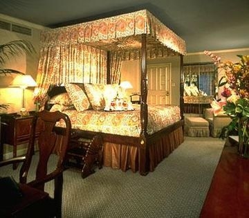 ADOLPHUS3