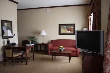 HAMPTON INN SUITES STEPHENVILL4