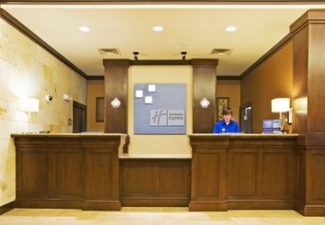 HOLIDAY INN EXPRESS HOTEL & SUITES WICHITA FALLS0