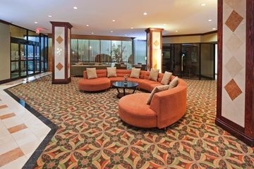 HOLIDAY INN WICHITA FALLS (AT THE FALLS)3