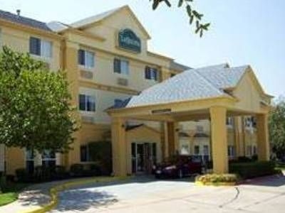 Motel 6 Dallas1