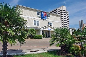 Studio 6 Extended Stay0