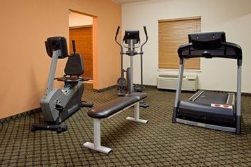 HOLIDAY INN EXPRESS HOTEL & SUITES HOUSTON-KINGWOOD2