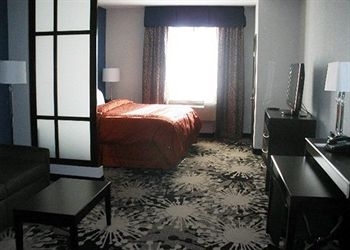 Comfort Suites Greenville0