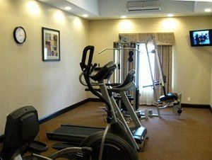 B.W REGENCY INN & SUITES3