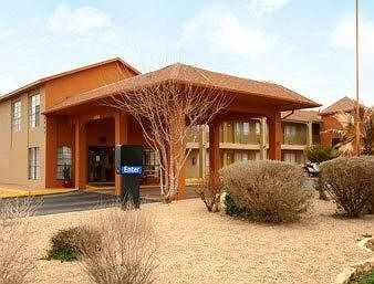 SUPER 8 BIG SPRING, TX4