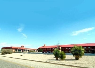 Quality Inn4