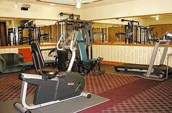 Airport Inn Hotel2
