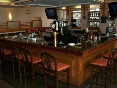 โรงแรมเชอราตัน สนามบินริชมอนด์ (Doubletree Hotel Richmond Airport)4