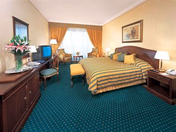 Intercontinental1