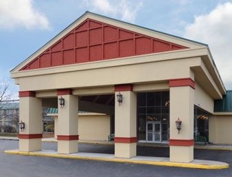 Ramada Stevens Point1