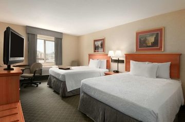 HAMPTON INN GILLETTE2