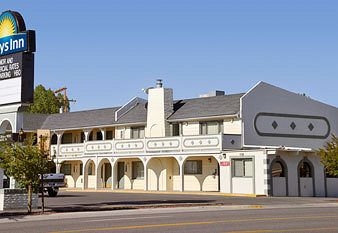 DAYS INN RIVERTON0