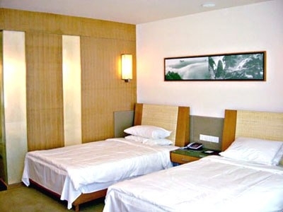 HUANGSHAN GOLF HOTEL2