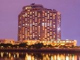 Ramada Pearl Hotel0