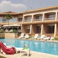 Val Hotel2