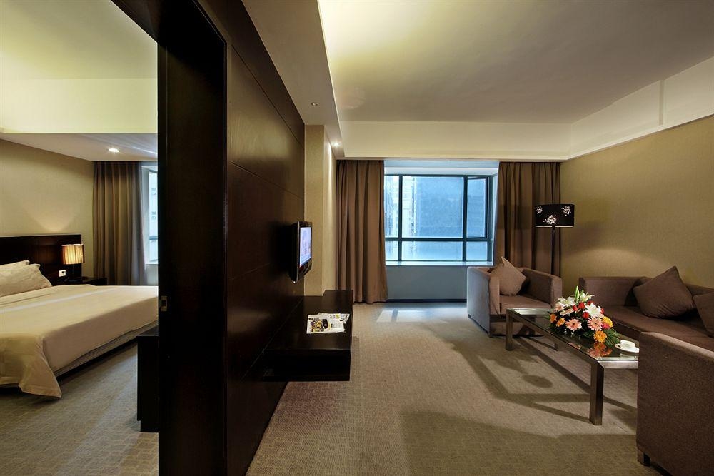Maple Leaf Convenience Hotel4