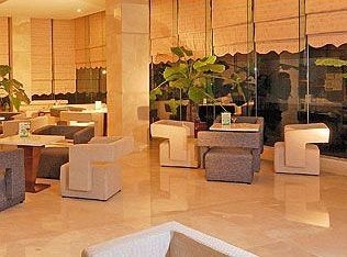 Poly White Rose Hotel1