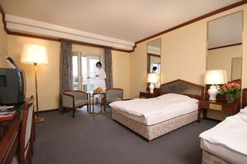 Hotel Das Weitzer1