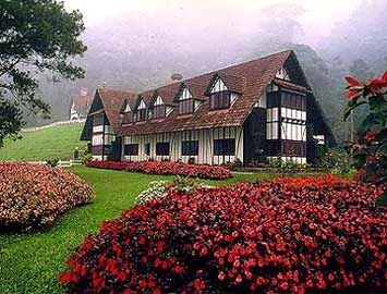 LAKEHOUSE0