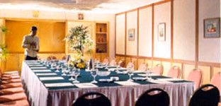 โรงแรมกีริอาด บูมิมินัง (Kyriad Bumiminang Hotel)3