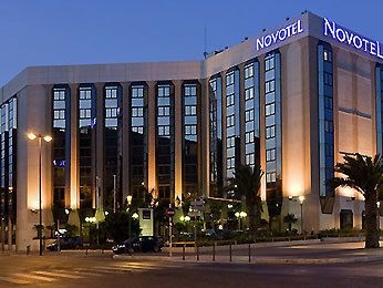 NOVOTEL CENTRE0