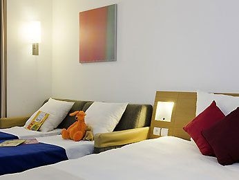 NOVOTEL CENTRE1