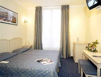 Vendome Hotel4