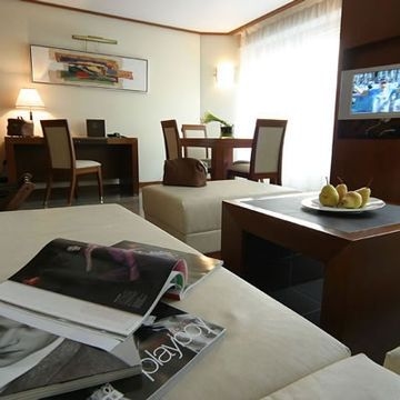 GOLDSTAR RESORT1