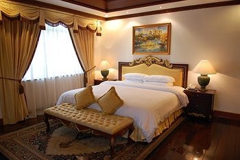 FORT ILOCANDIA0