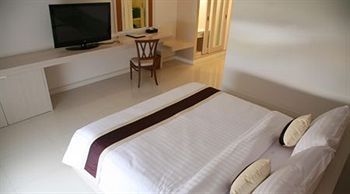 Grand Diamond City Hotel & Casino1