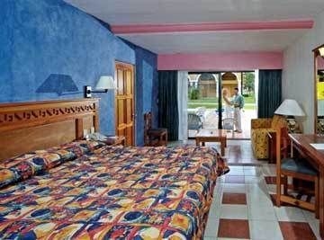 SANDOS PLAYACAR BEACH RESORT2