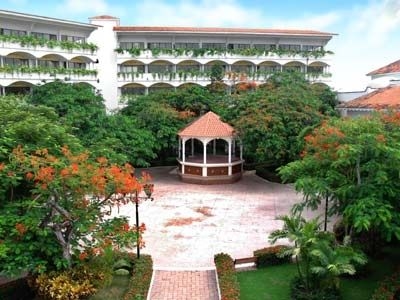 Elan Resort And Spa0